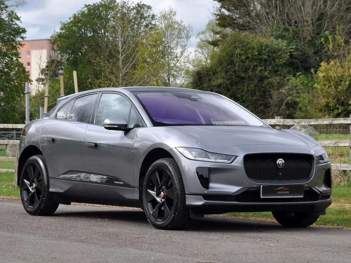 2021-jaguar-i-pace-ev400-se-big-49