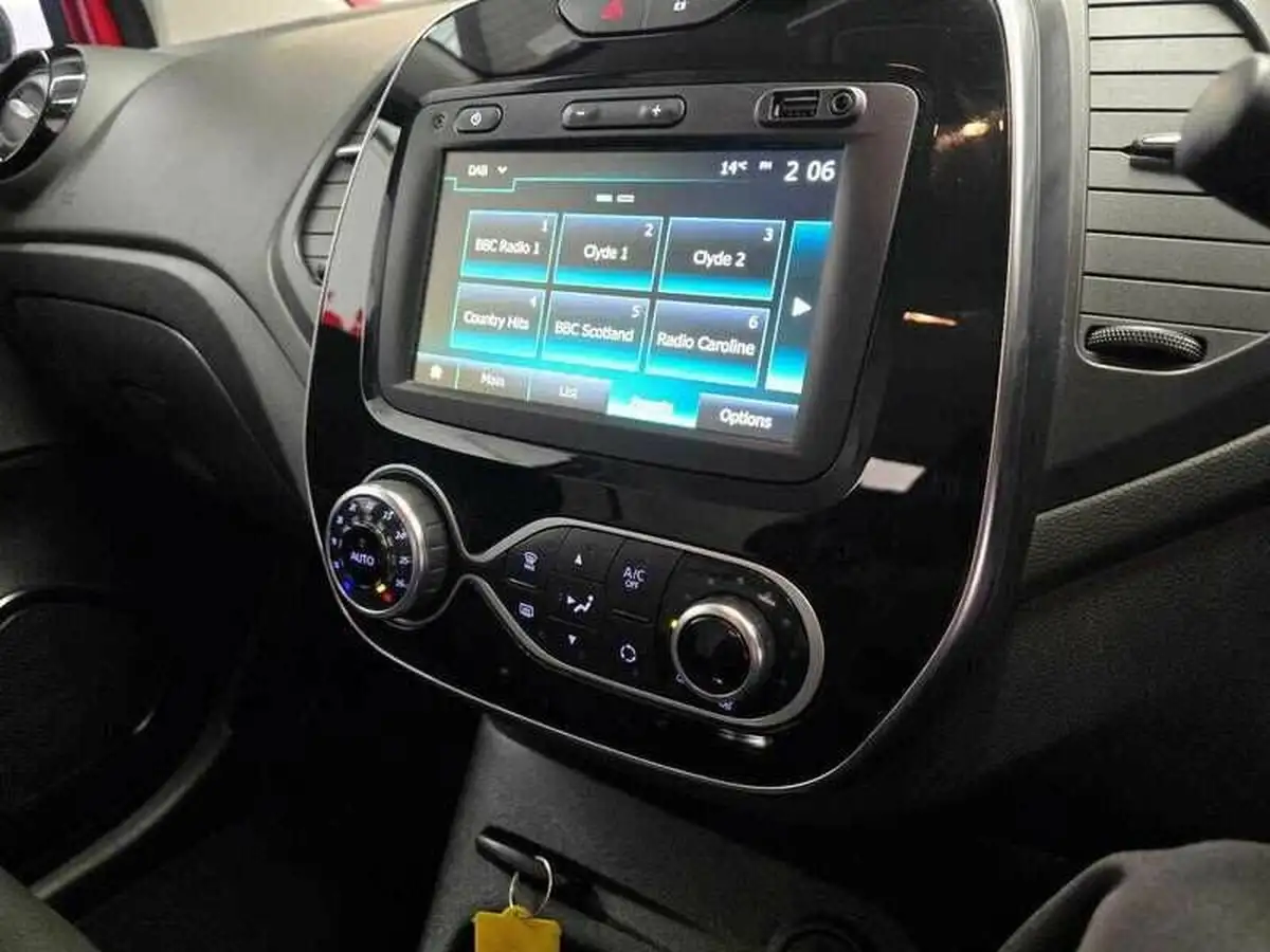 2019-renault-captur-15dci-iconic-90bhp-energy-ss-big-16