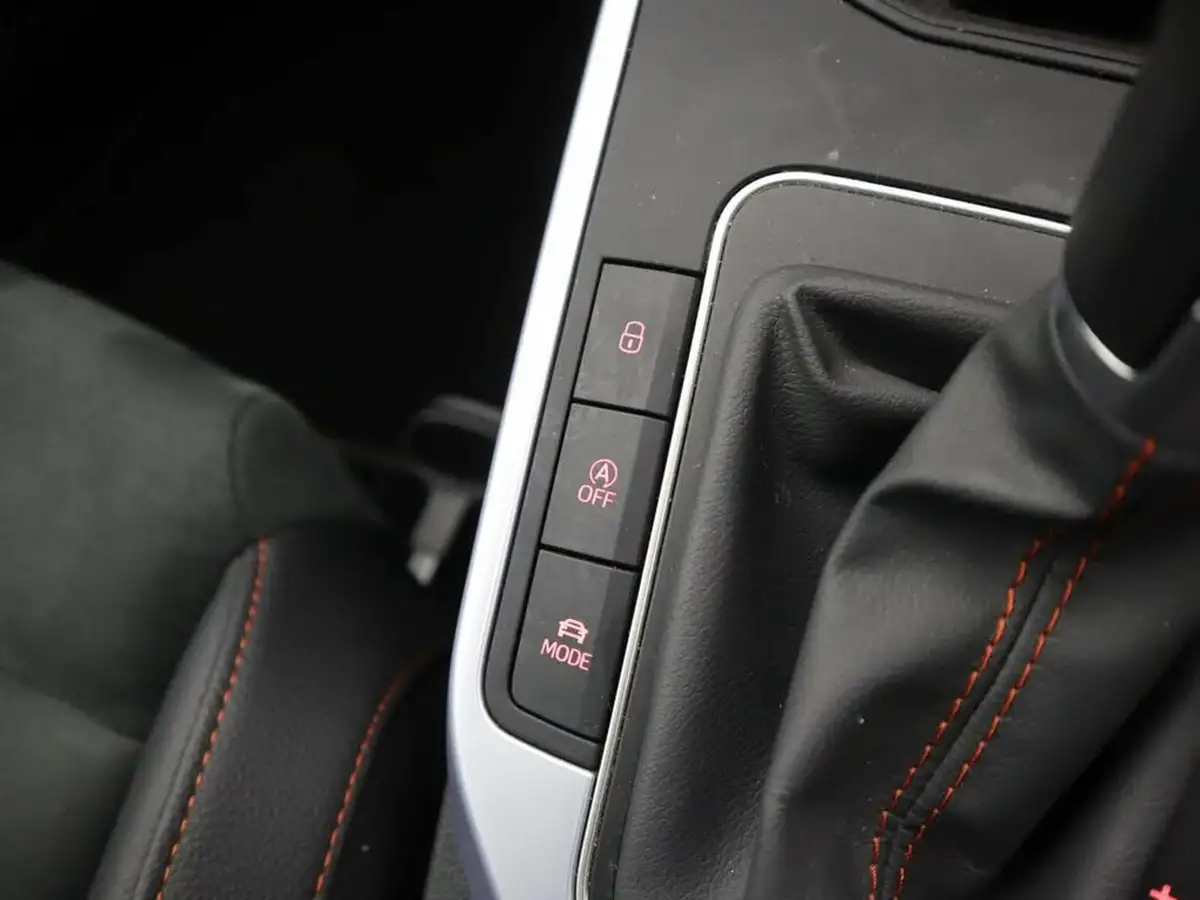 2024-seat-arona-15-tsi-fr-sport-big-19
