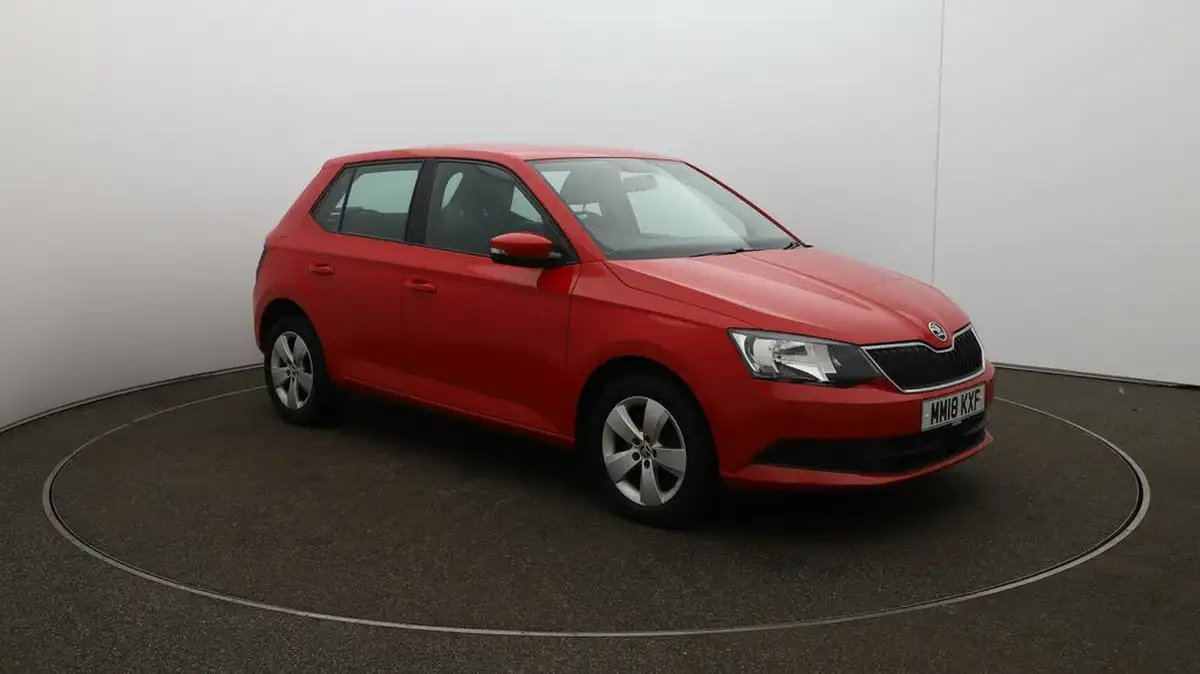2018-skoda-fabia-10-tsi-se-109ps-ss-hatchback-dsg-big-1