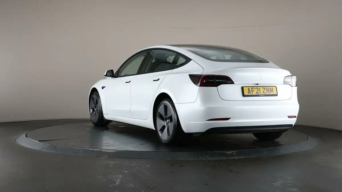 2021-tesla-model-3-e-standard-plus-big-59