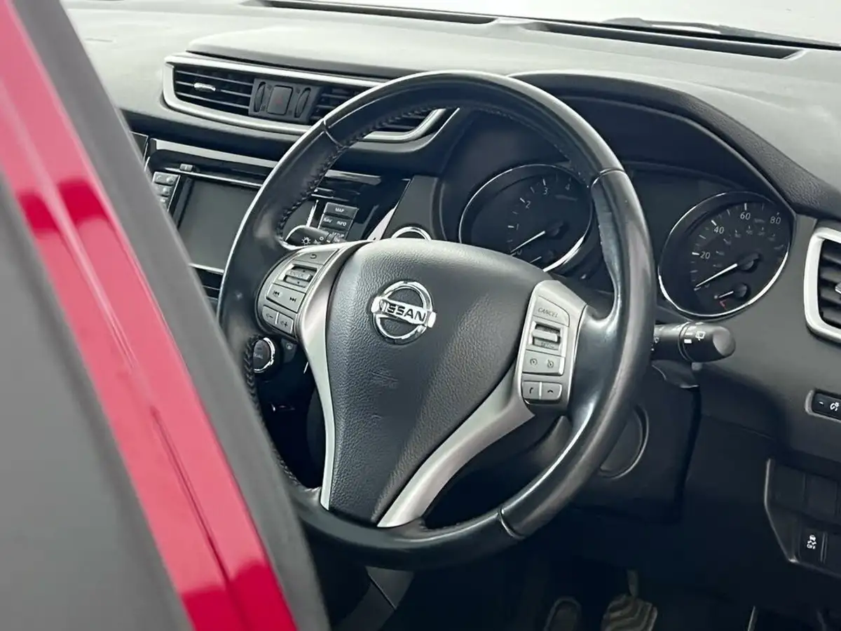 2017-nissan-qashqai-12-dig-t-tekna-big-25