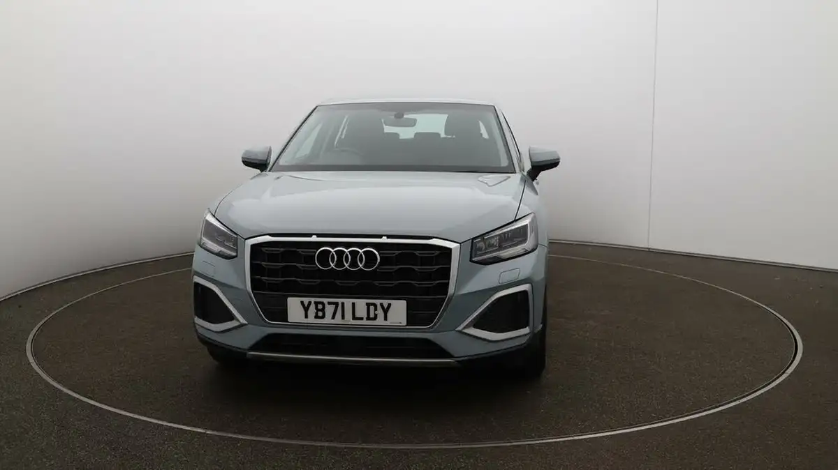 2022-audi-q2-15-35-tfsi-sport-s-tronic-big-30