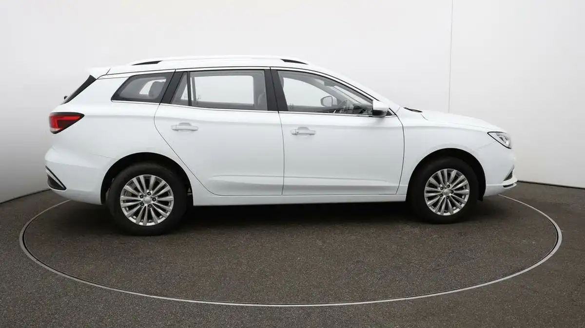 2022-mg-mg5-e-exclusive-ev-long-range-big-8
