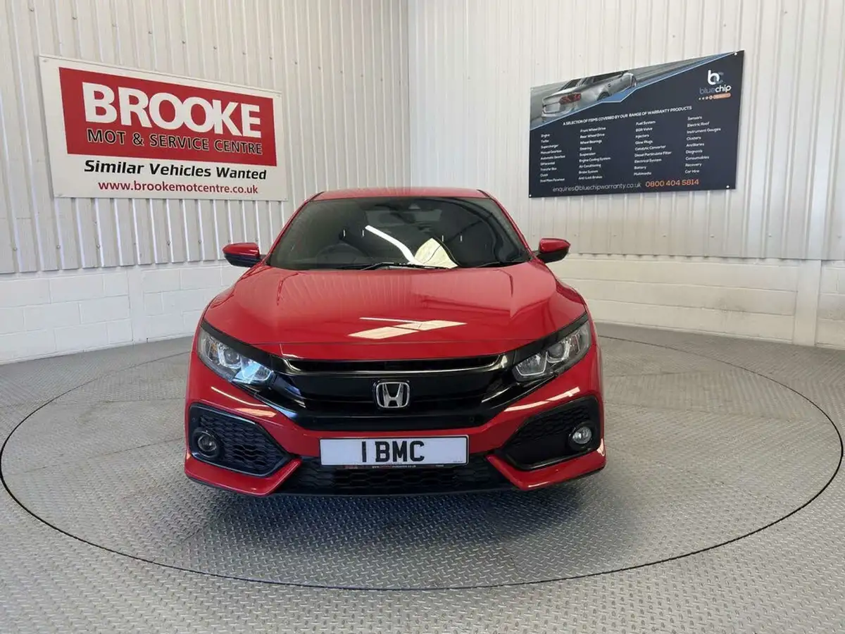 2019-honda-civic-10-vtec-turbo-sr-hatchback-5d-big-7