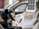 2019-bentley-bentayga-60-w12-speed-small-11