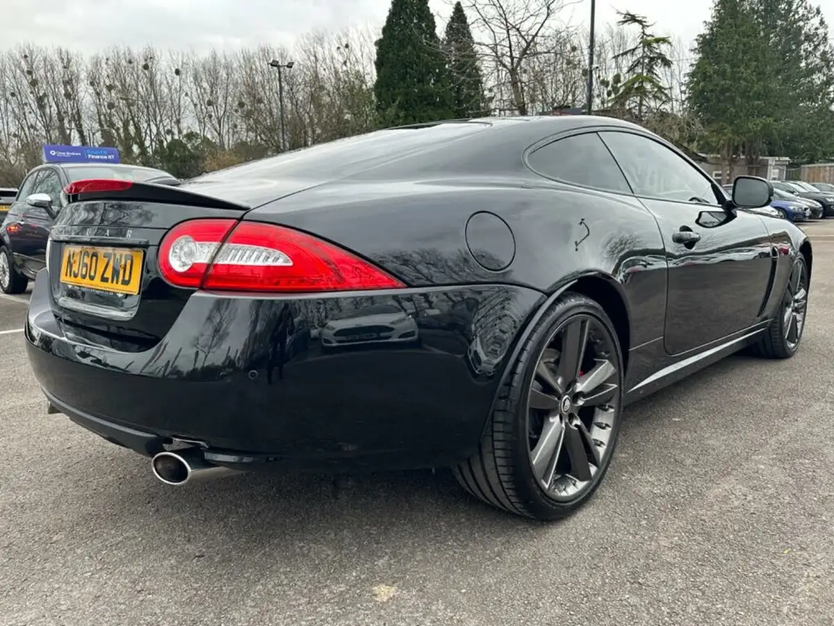 2010-jaguar-xk-50-portfolio-coupe-big-5