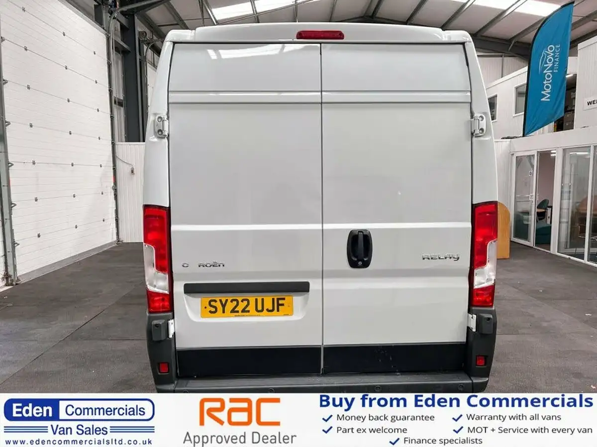 2022-citroen-relay-22bluehdi-35-l3h2-enterprise-panel-big-5