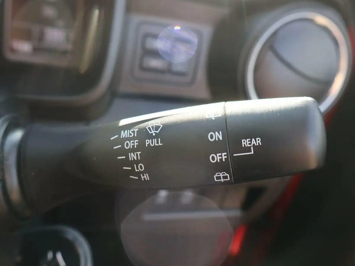 2021-suzuki-ignis-12-dualjet-sz-t-big-13
