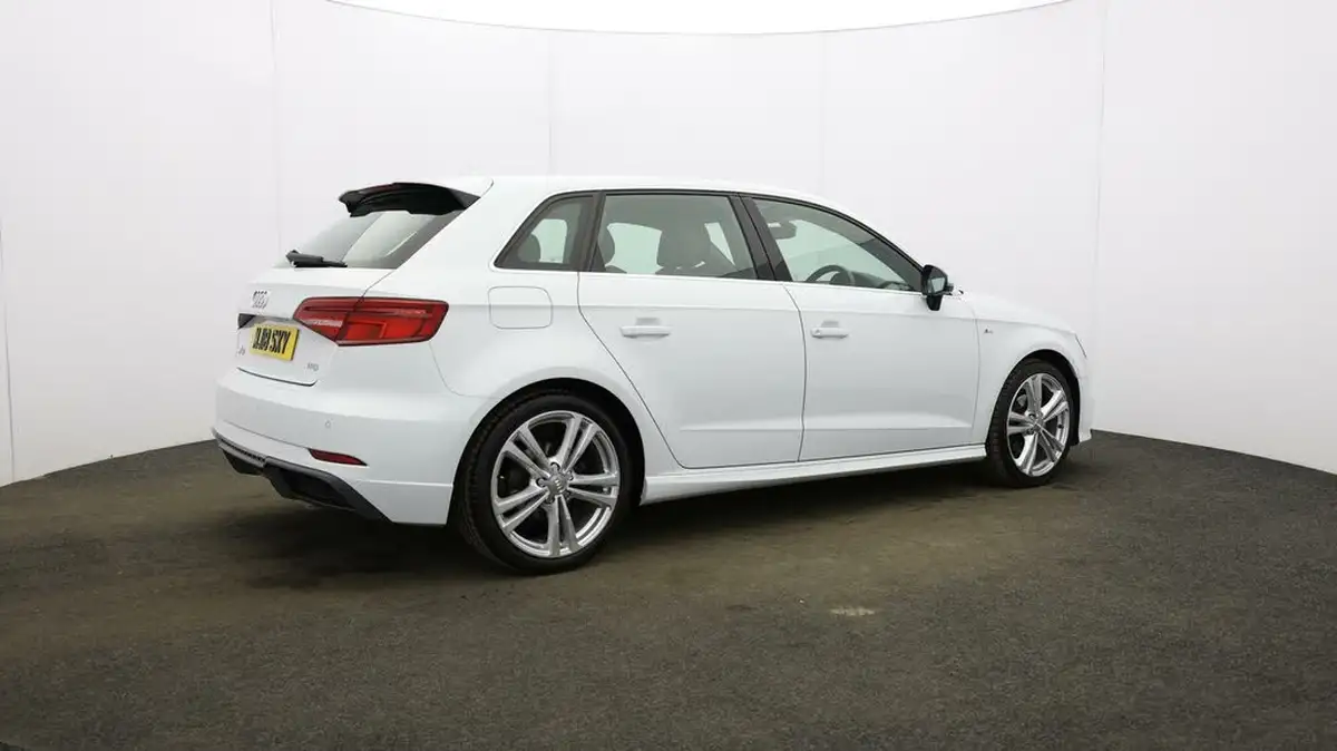 2018-audi-a3-15-tfsi-s-line-sportback-5d-big-48