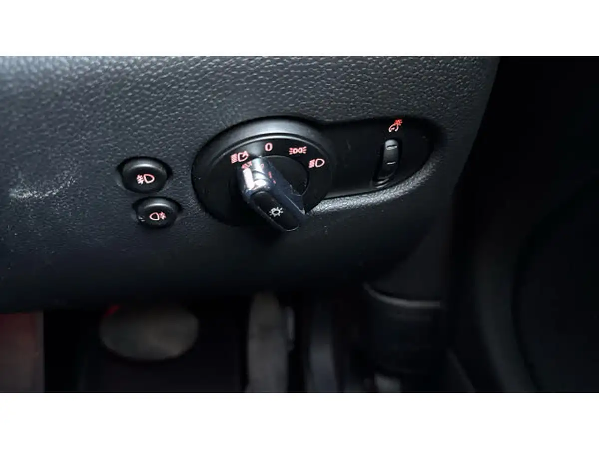 2017-mini-cooper-15-cooper-ss-hatchback-3d-auto-big-32