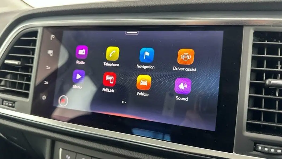 2024-seat-ateca-15-ecotsi-se-technology-dsg-big-17
