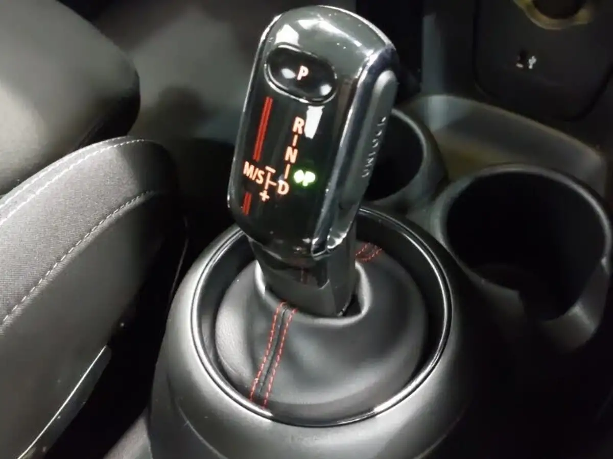 2020-mini-cooper-20-cooper-s-sport-189bhp-hatchback-3d-auto-big-11