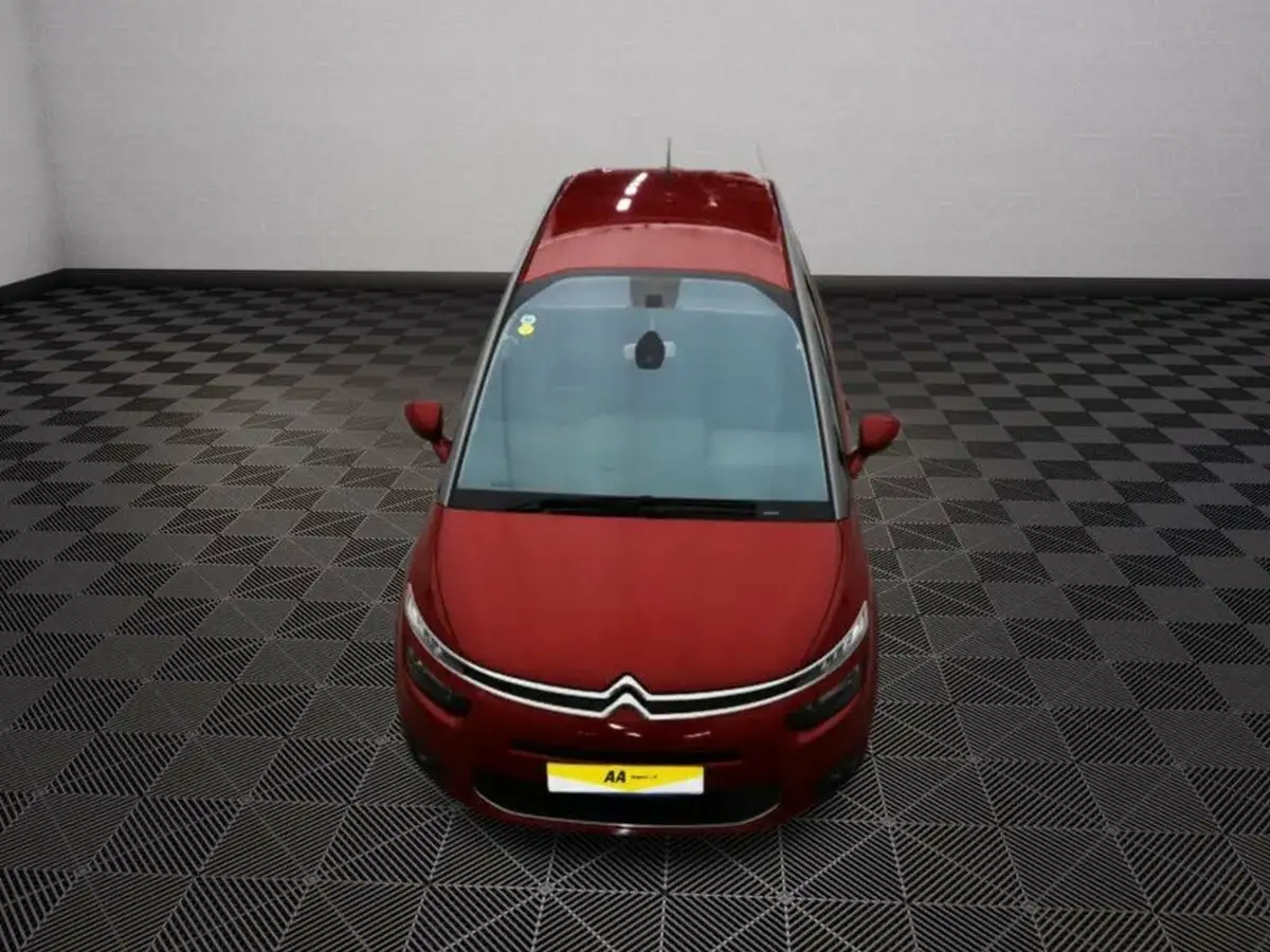 2016-citroen-grand-c4-picasso-16bluehdi-exclusive-big-1