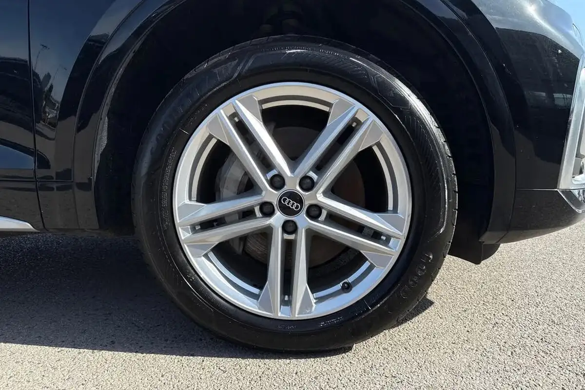 2021-audi-q5-20-50-tfsi-e-s-line-station-wagon-big-8
