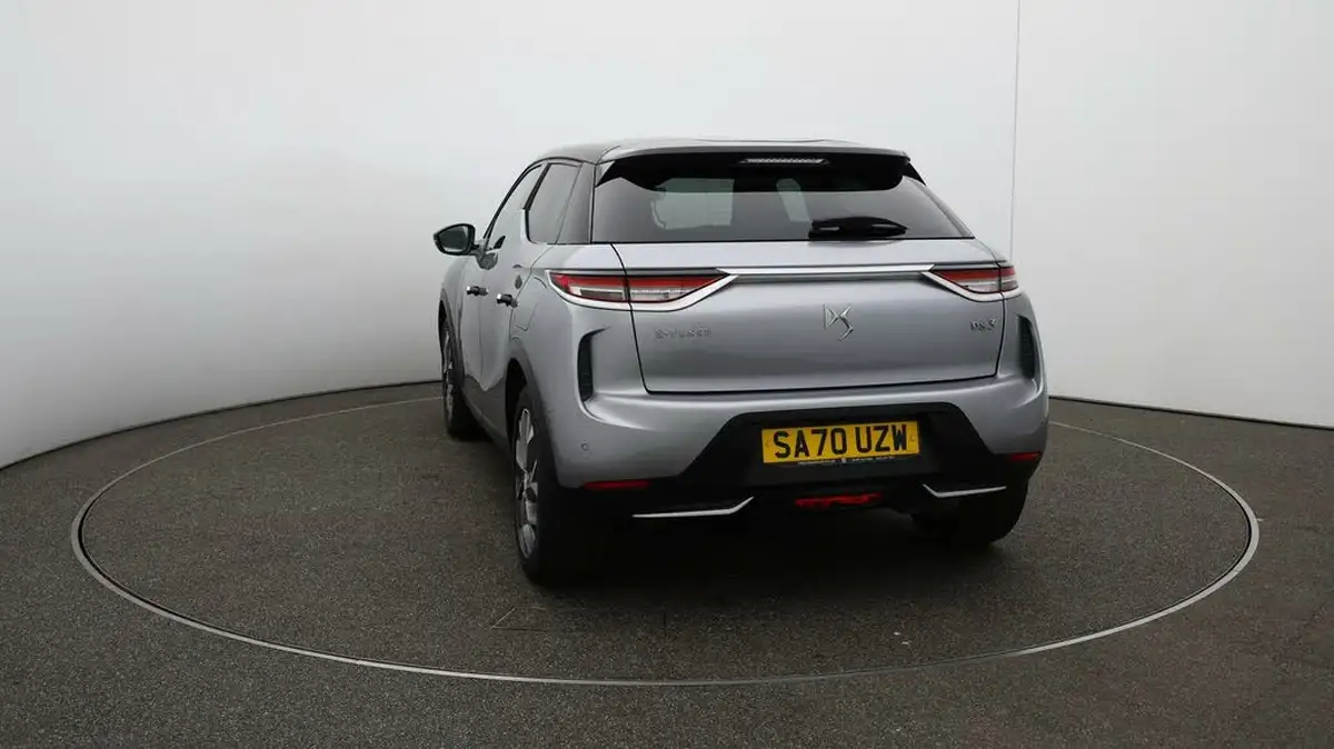 2020-ds-ds-3-crossback-e-tense-ultra-prestige-big-59