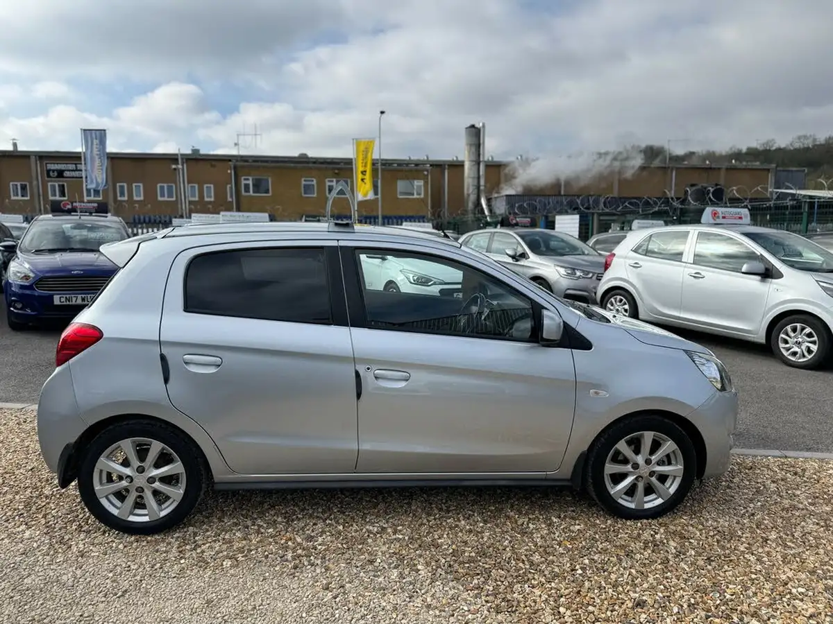 2013-mitsubishi-mirage-12-3-big-9