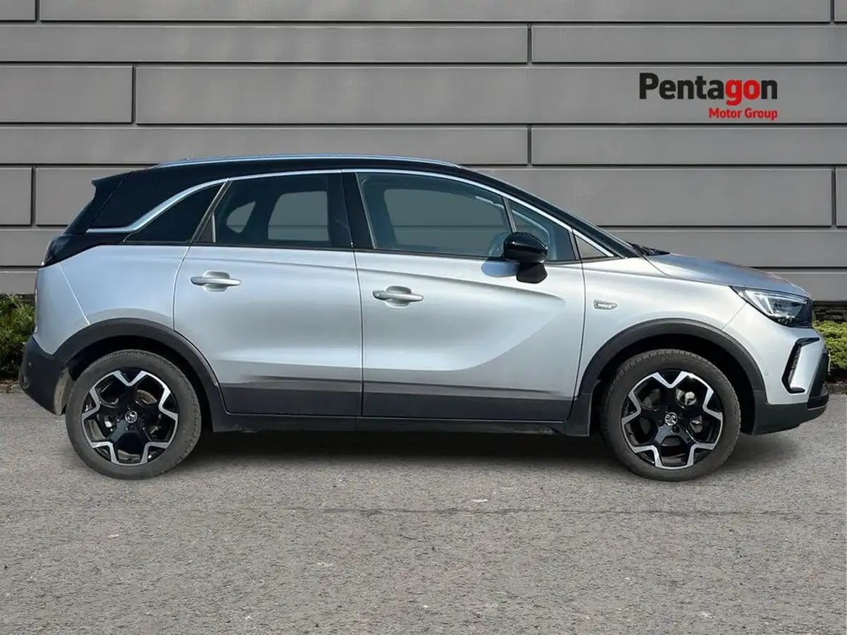 2023-vauxhall-crossland-12-ultimate-130ps-auto-big-10