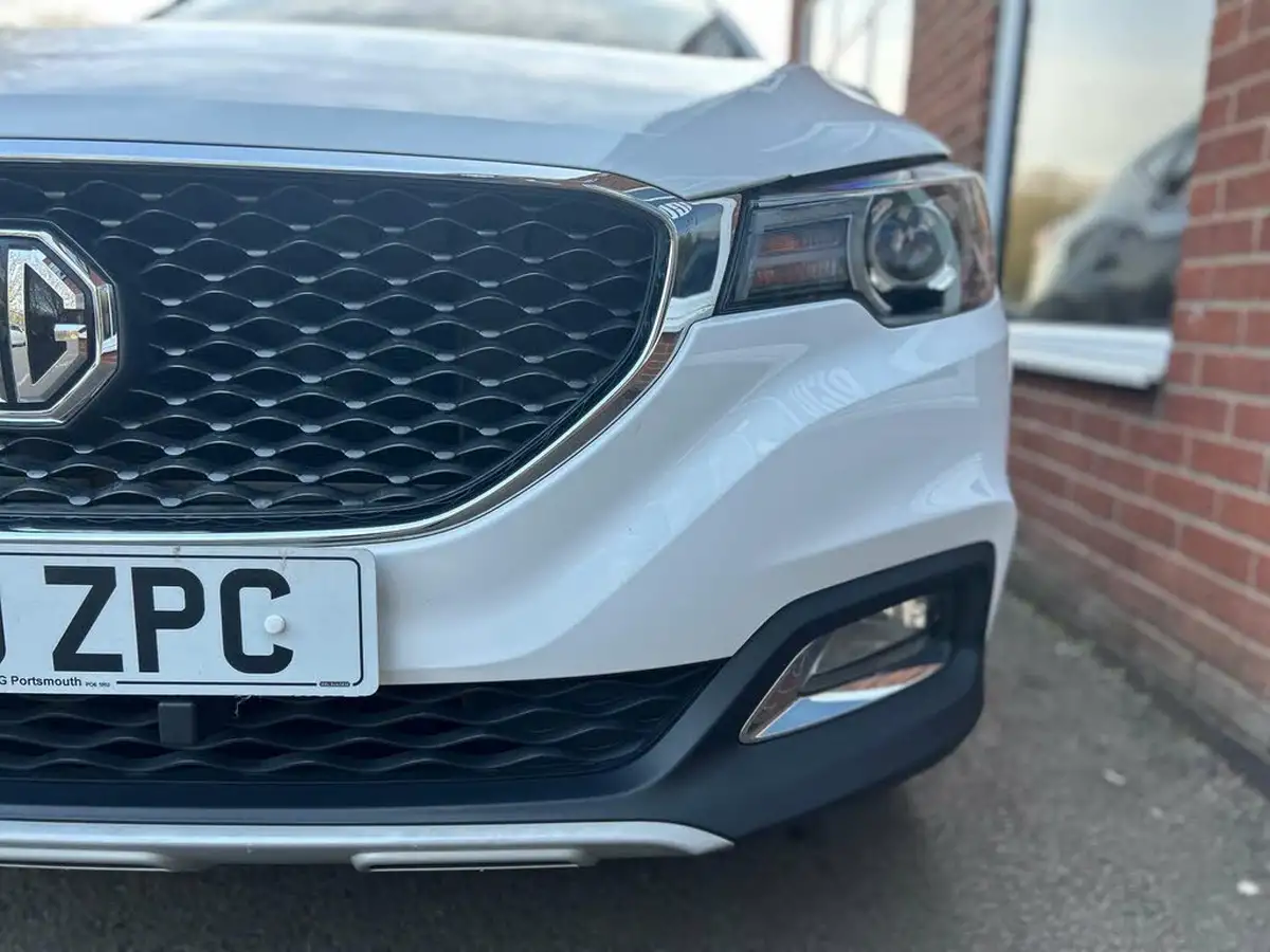 2019-mg-zs-suv-15-vti-tech-exclusive-105bhp-big-17