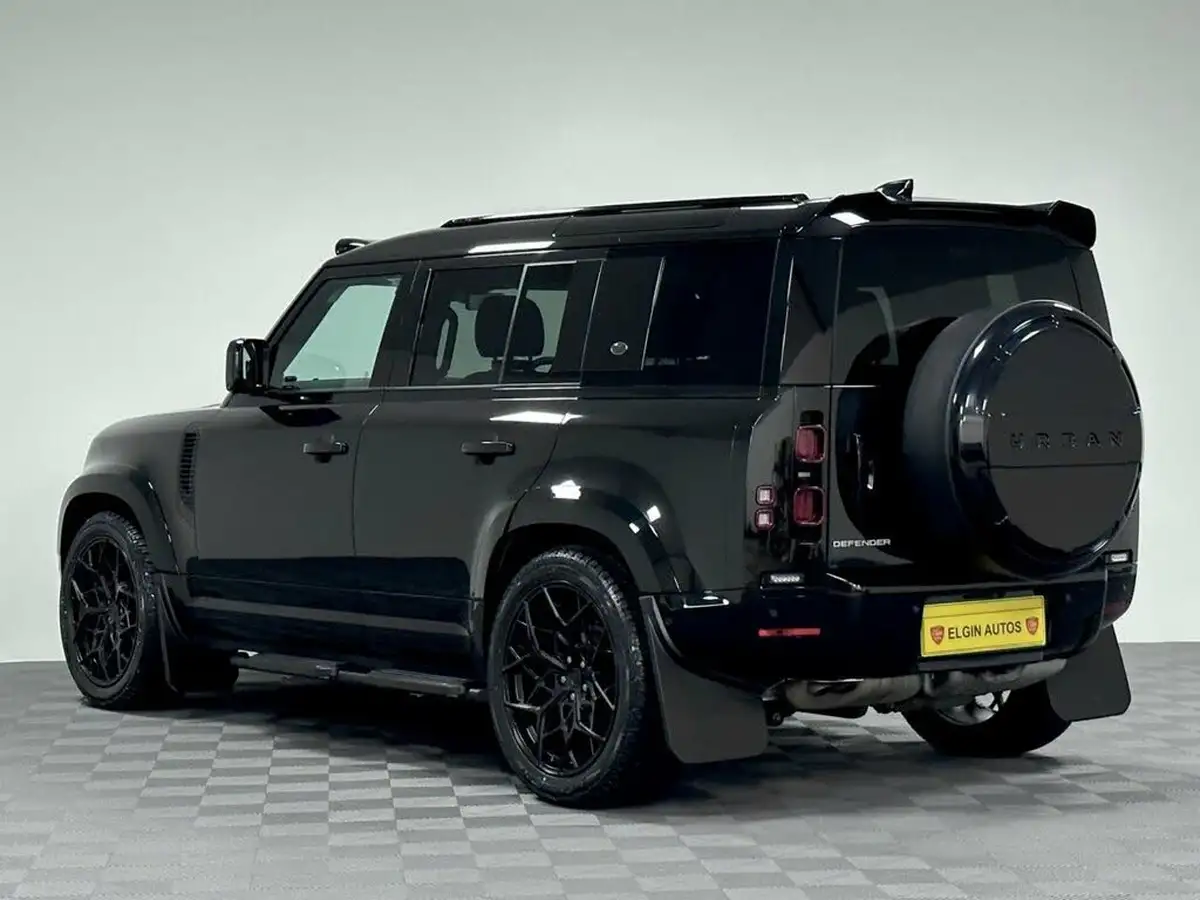 2024-land-rover-110-defender-30-d250-xs-edition-big-4