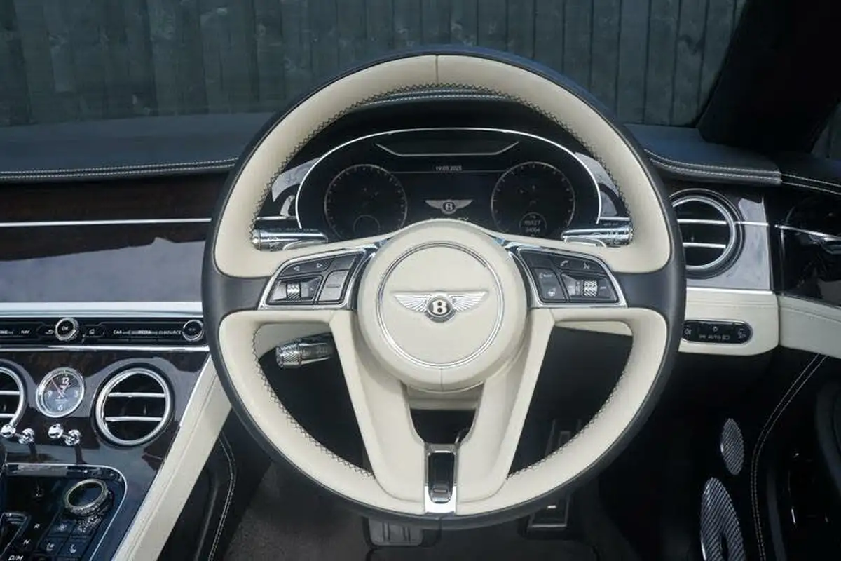 2019-bentley-continental-60-gt-4x4-convertible-big-28