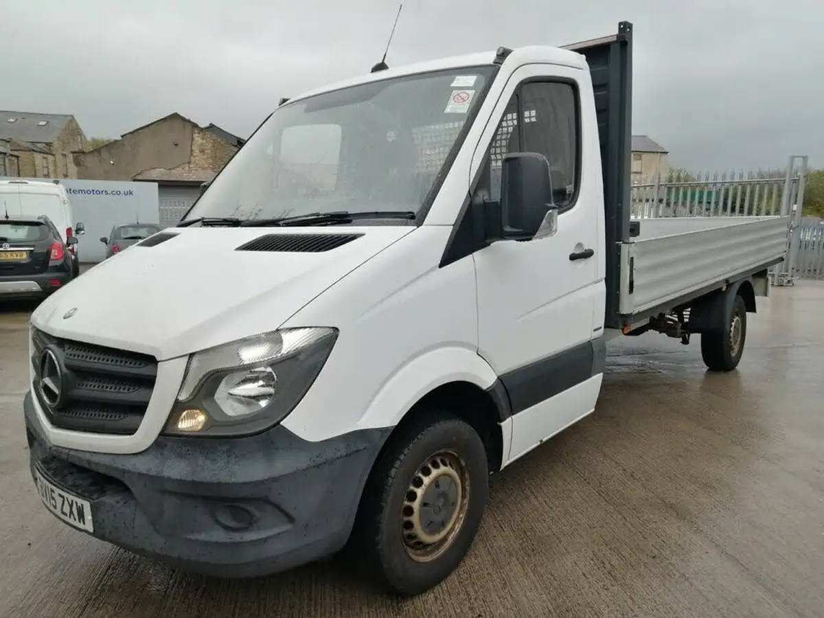 2015-mercedes-benz-sprinter-21td-313cdi-swb-chassis-cab-big-11