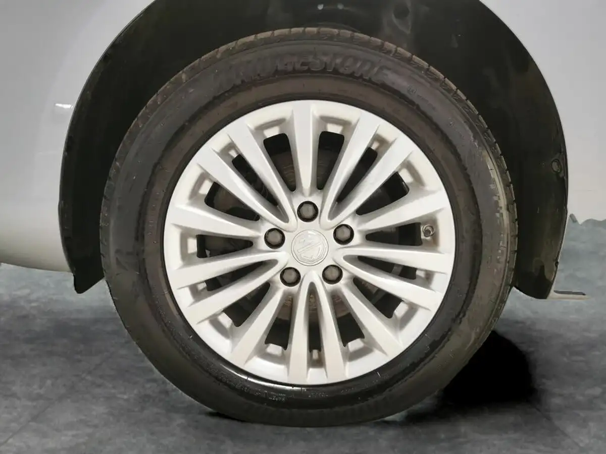 2022-mg-mg5-e-exclusive-ev-long-range-big-24