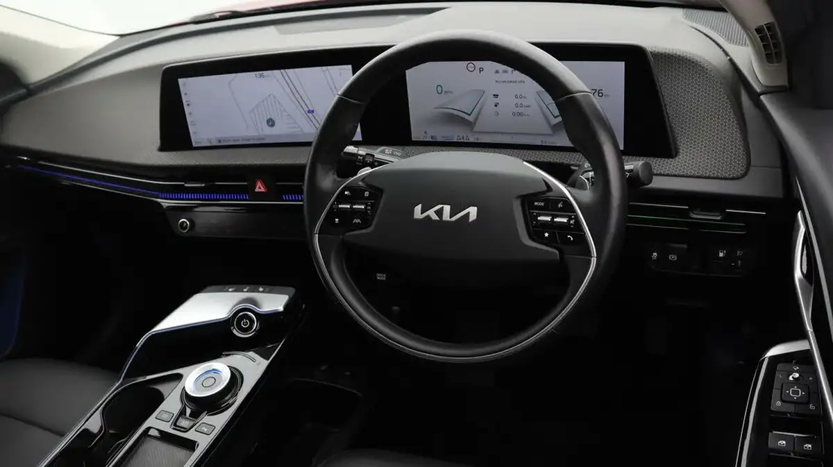 2022-kia-ev6-e-air-big-8