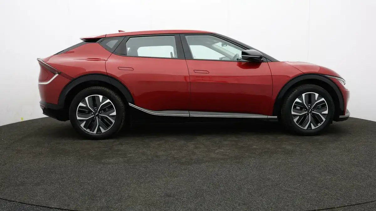 2022-kia-ev6-e-air-big-30