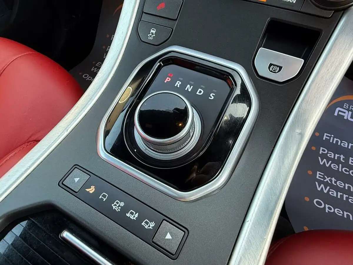 2011-land-rover-range-rover-evoque-20-dynamic-lux-coupe-3d-big-23