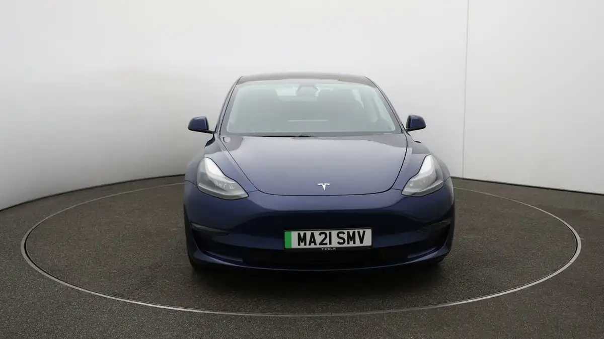 2021-tesla-model-3-e-long-range-4x4-big-32
