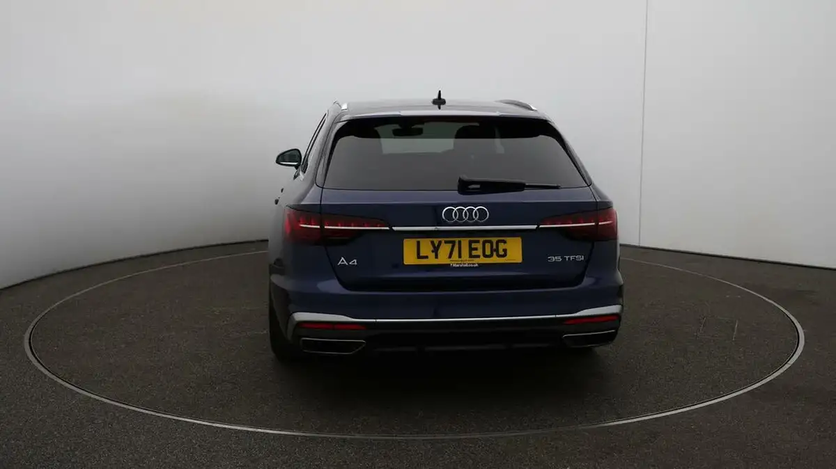 2022-audi-a4-avant-20-35-tfsi-s-line-tronic-big-51