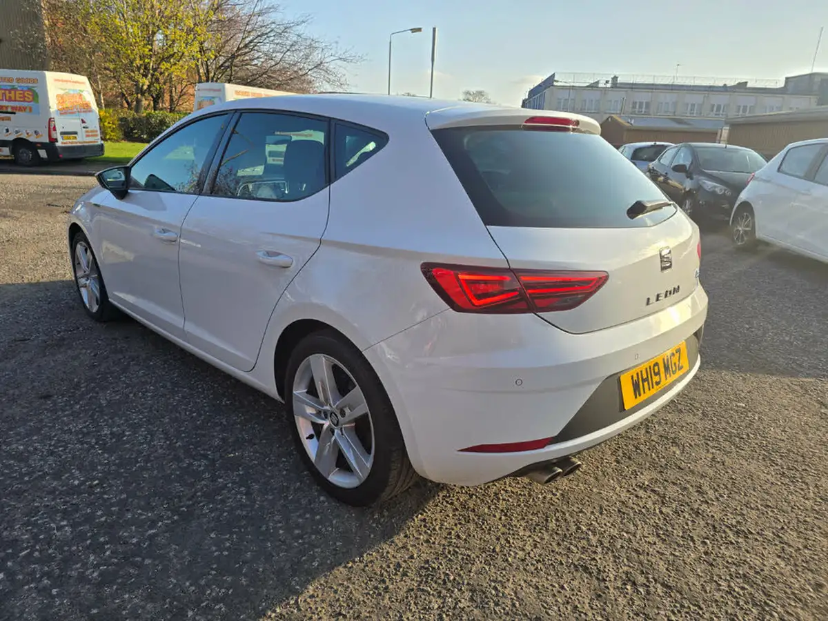 2019-seat-leon-15-tsi-evo-fr-black-edition-150ps-hatchback-big-29