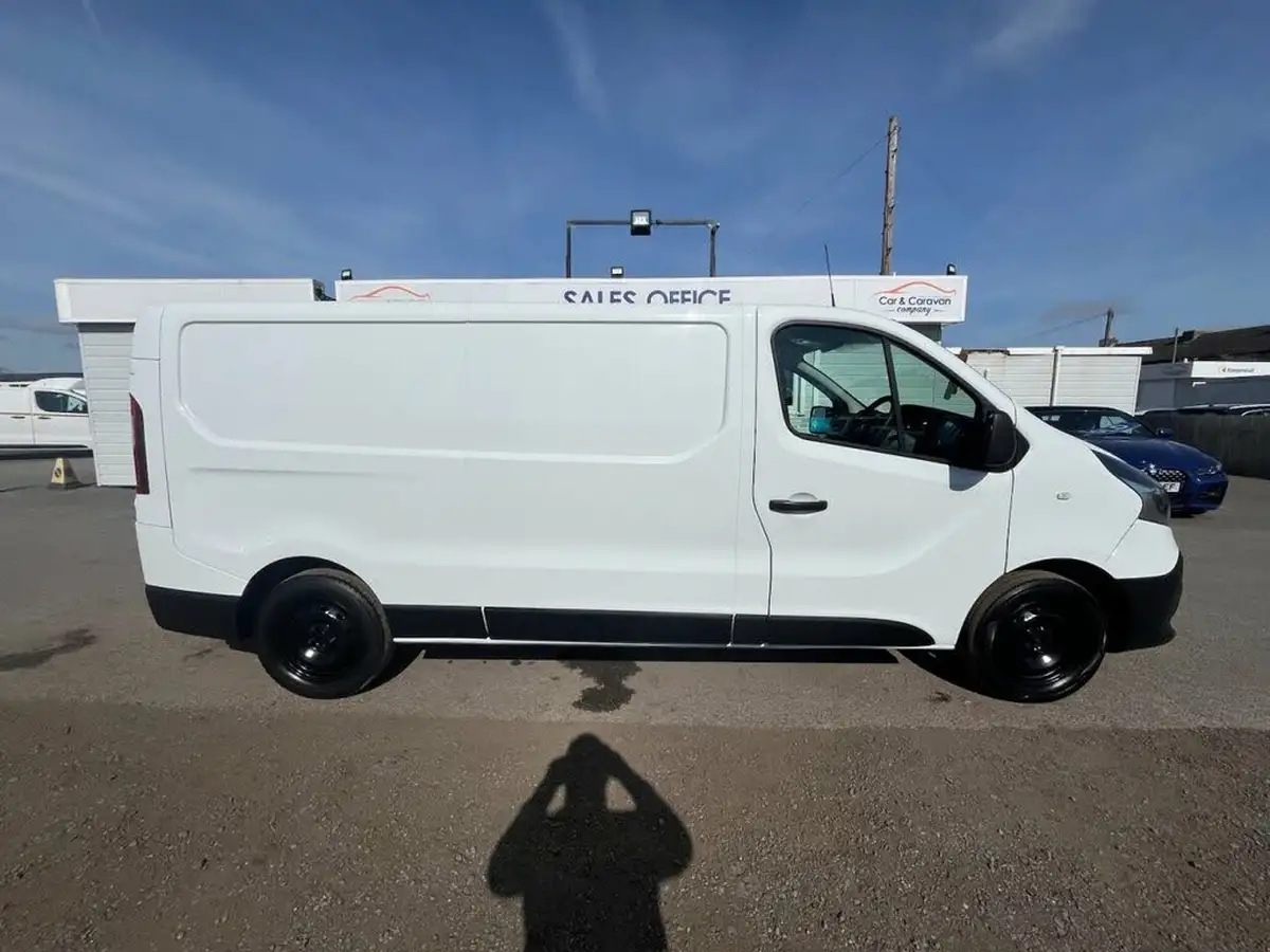 2021-renault-trafic-20dci-ll30-energy-120-business-panel-big-5