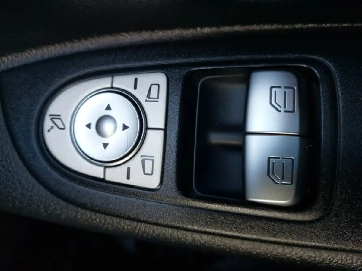 2019-mercedes-benz-vito-21cdi-tourer-pro-114-long-big-17