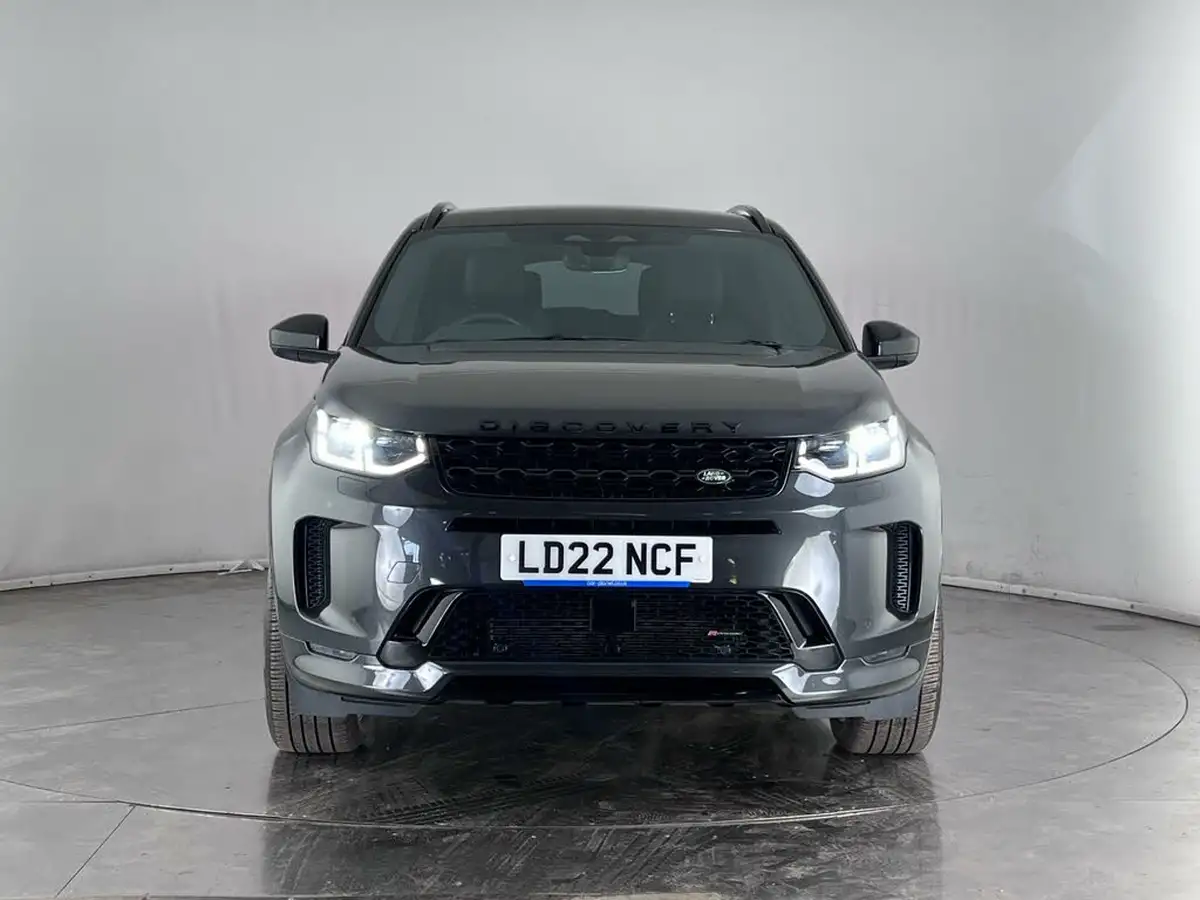 2022-land-rover-discovery-sport-15-p300e-r-dynamic-se-big-1