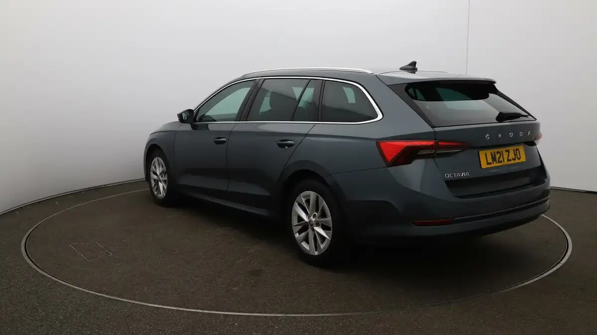 2021-skoda-octavia-15-tsi-se-l-estate-big-53