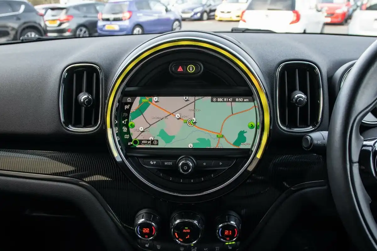 2019-mini-countryman-15-cooper-s-e-phev-exclusive-big-22