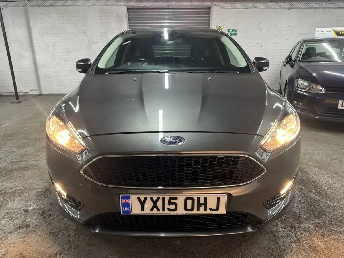2015-ford-focus-16tdci-zetec-s-hatchback-big-55