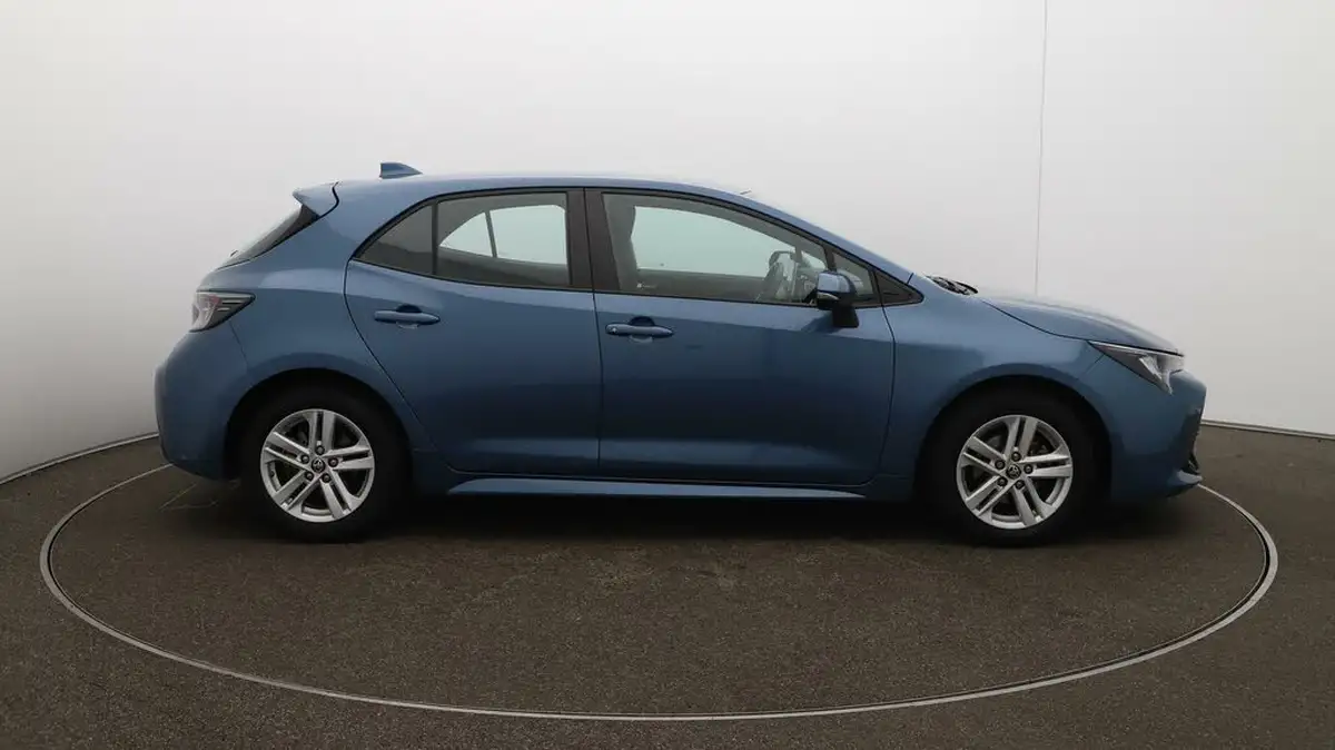 2022-toyota-corolla-18-vvt-i-icon-120bhp-trk-hatchback-5d-big-41