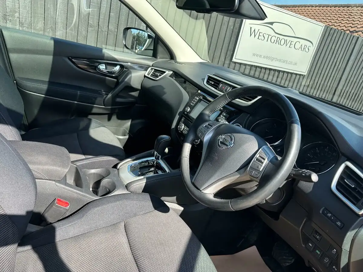 2014-nissan-qashqai-16dci-acenta-premium-xtronic-cvt-big-12