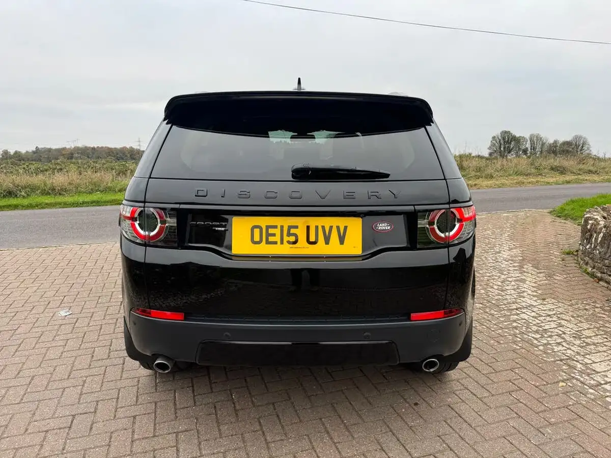 2015-land-rover-discovery-sport-22td-hse-awd-auto-big-8