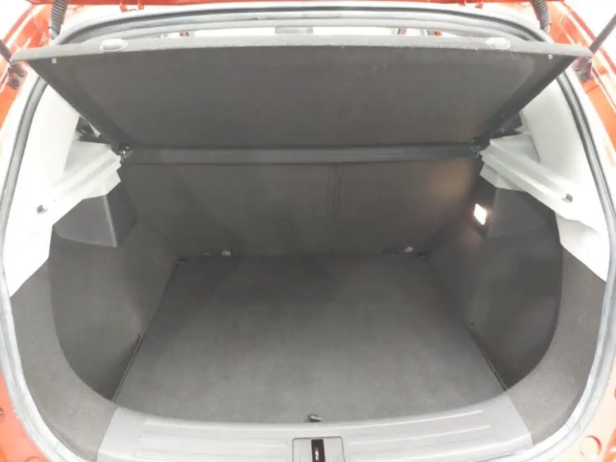 2019-mg-zs-suv-10t-gdi-exclusive-109bhp-big-7