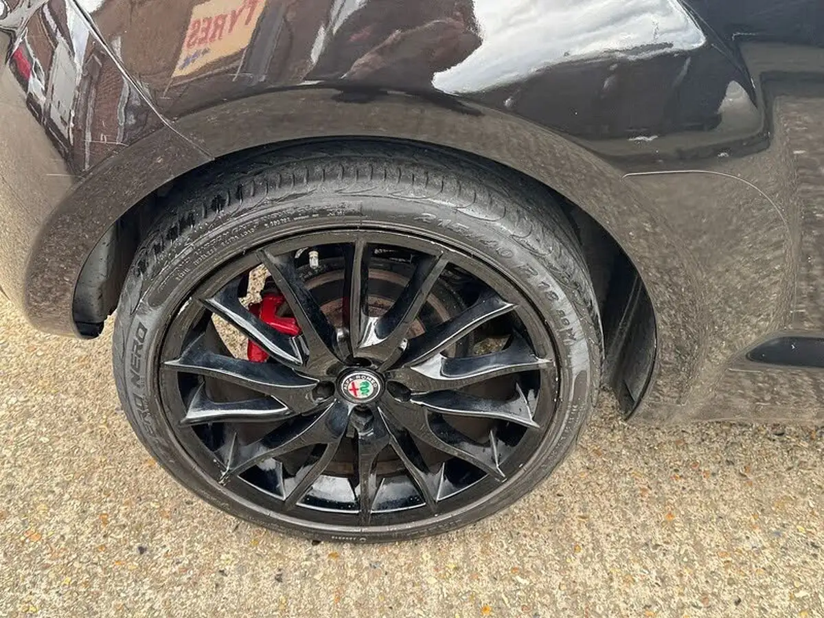2017-alfa-romeo-mito-14-tb-multiair-veloce-big-42