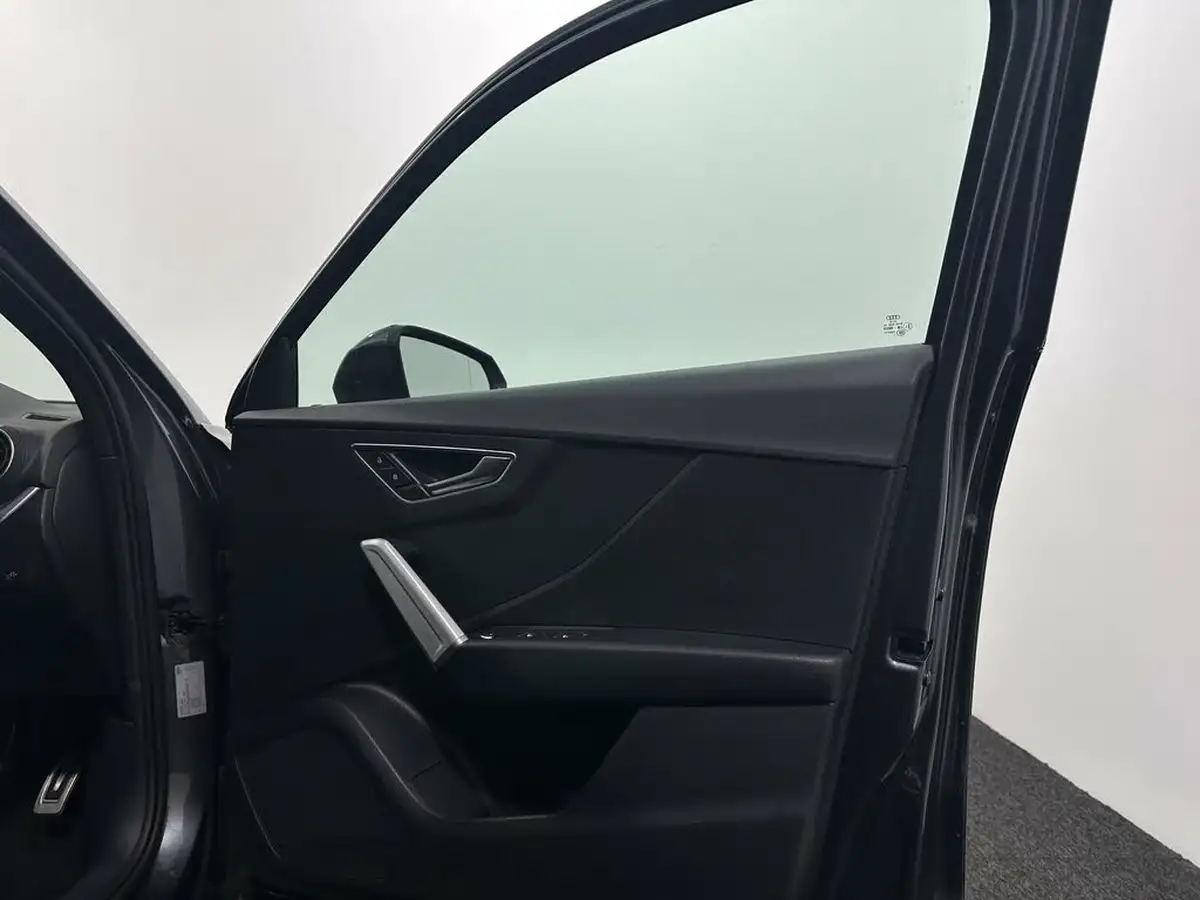 2018-audi-q2-14-tfsi-s-line-big-33