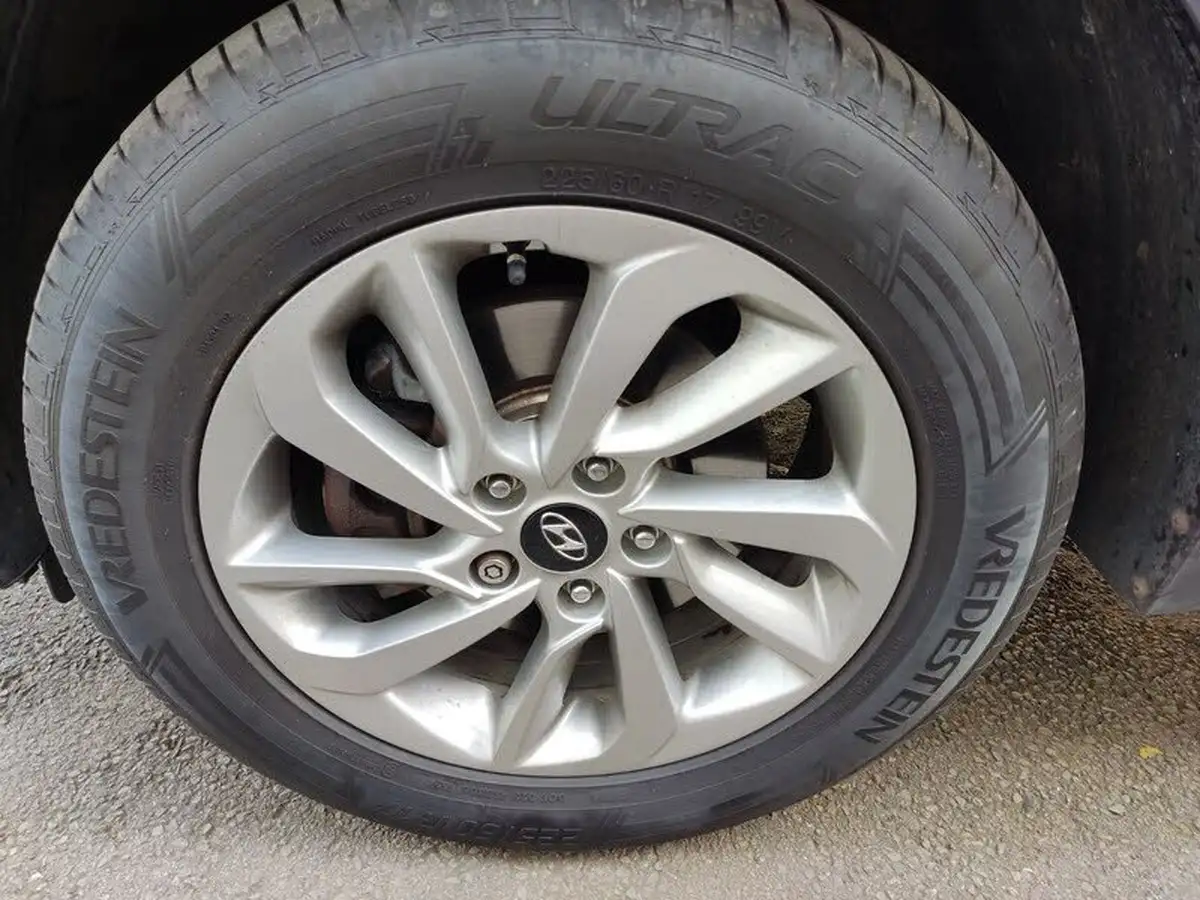 2016-hyundai-tucson-17crdi-blue-drive-premium-116ps-big-41