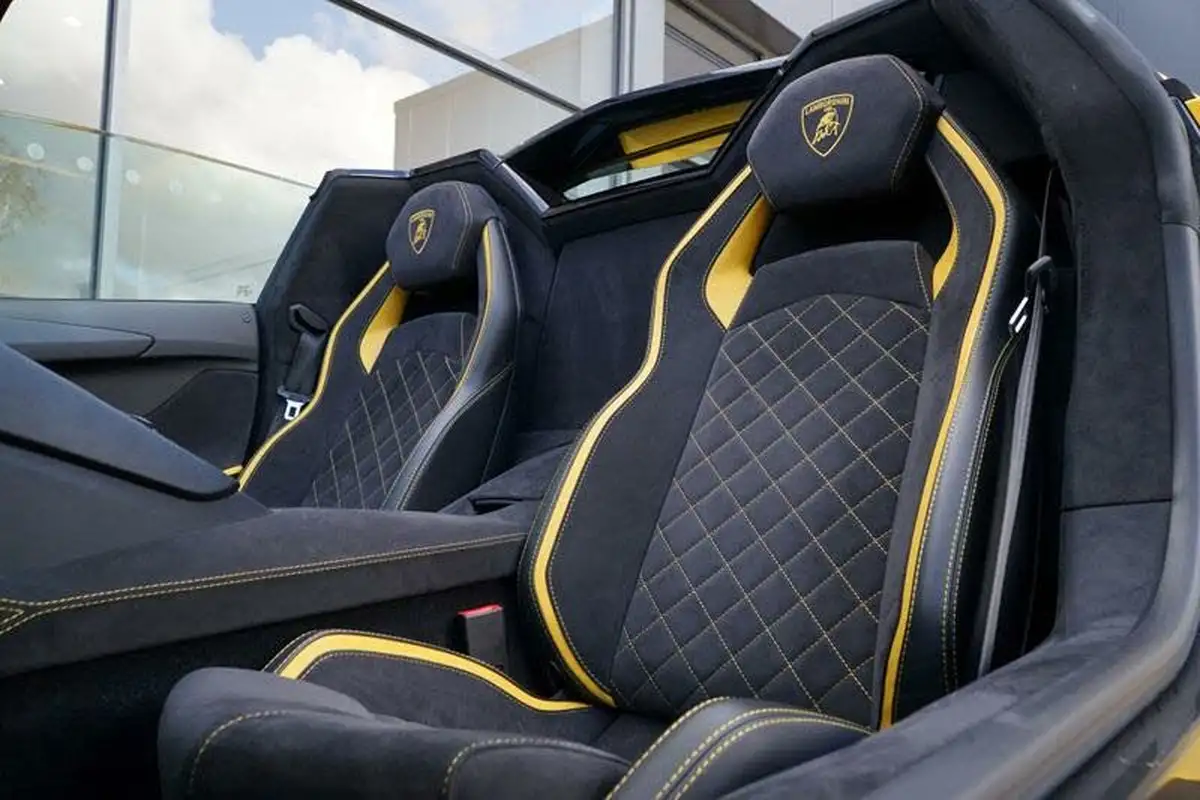 2018-lamborghini-aventador-65-s-roadster-big-13