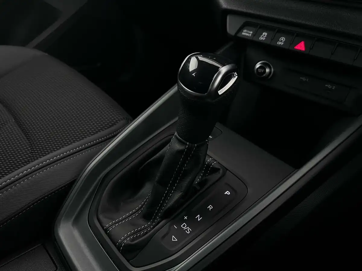 2022-audi-a1-10-30-tfsi-s-line-tronic-big-31