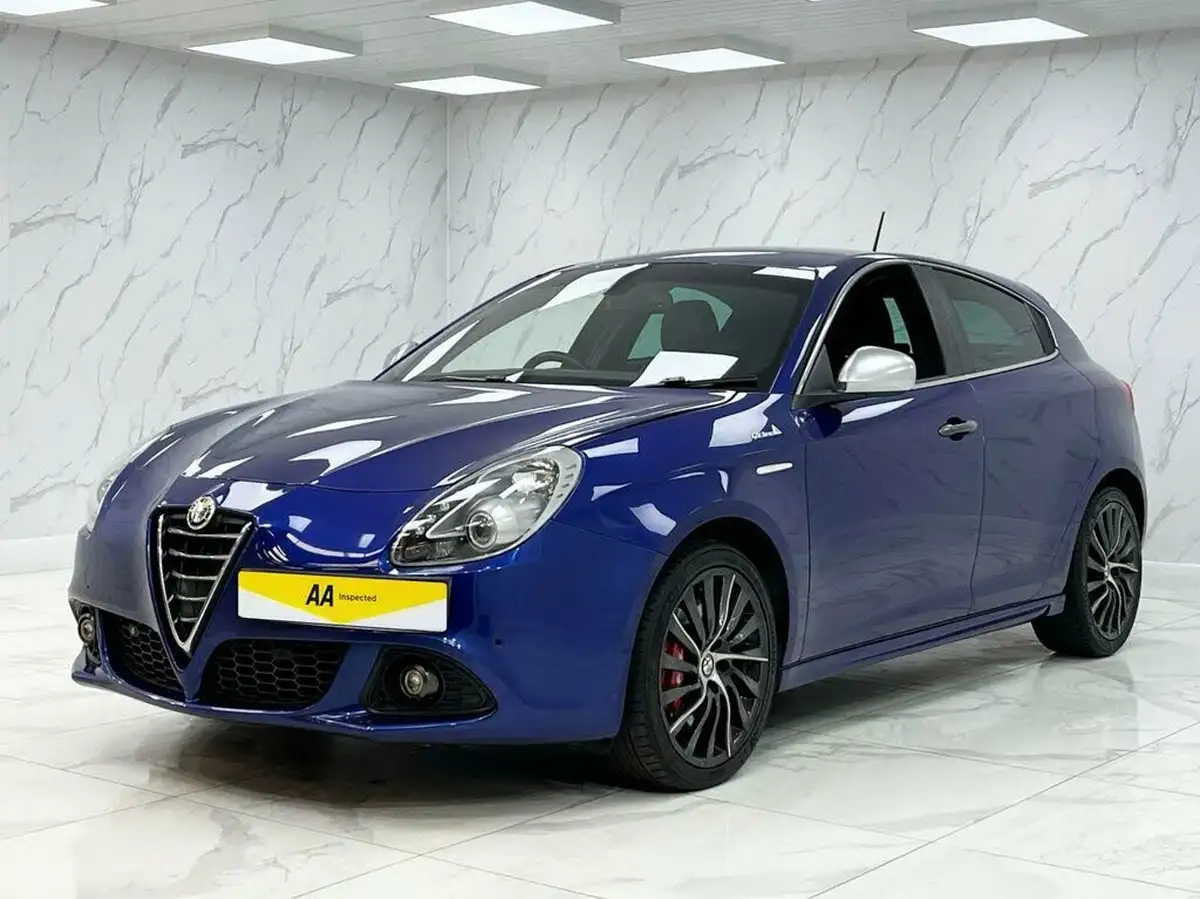 2015-alfa-romeo-giulietta-14-tb-qv-line-big-2