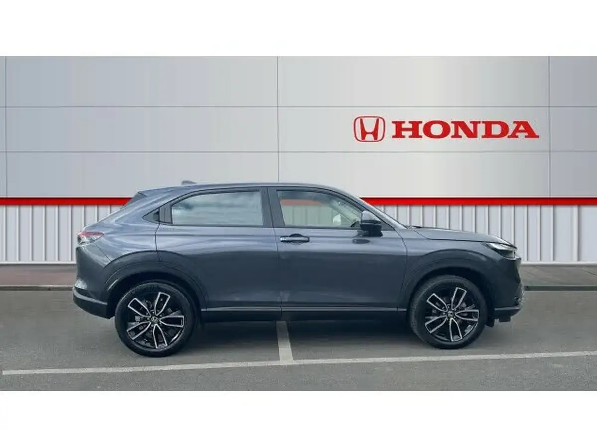 2023-honda-hr-v-15-i-mmd-elegance-big-4